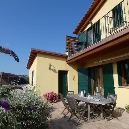 Il Frutteto Bed And Breakfast Ripattone 外观 照片