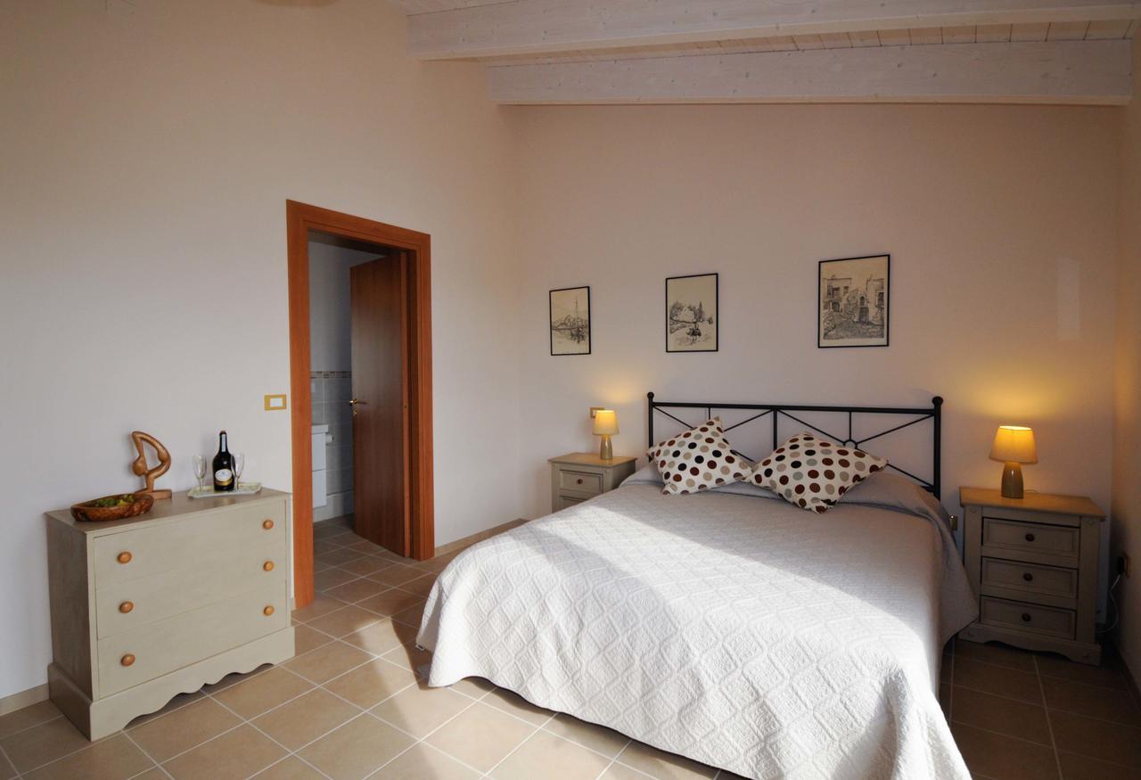 Il Frutteto Bed And Breakfast Ripattone 外观 照片